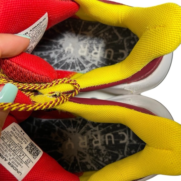 UNDER ARMOUR JUNIOR GS CURRY‎ 11 FIRE RED BASKETBALL SHOES SIZE 5 - Picture 14 of 15